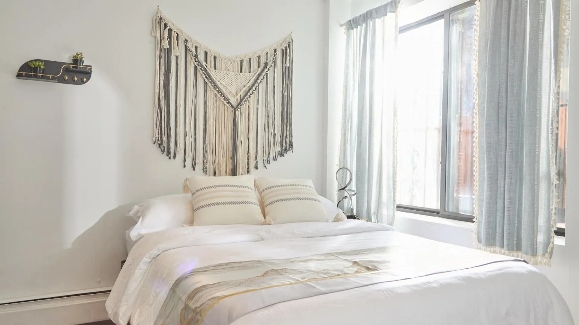 American Dream Guest House New York Bed & Breakfast