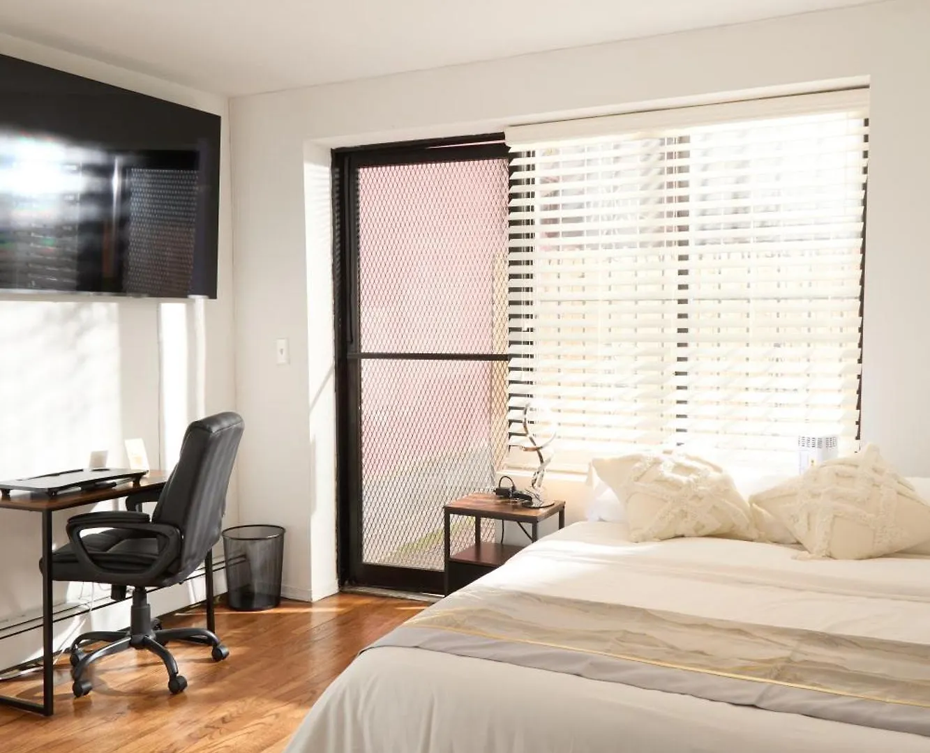 American Dream Guest House New York